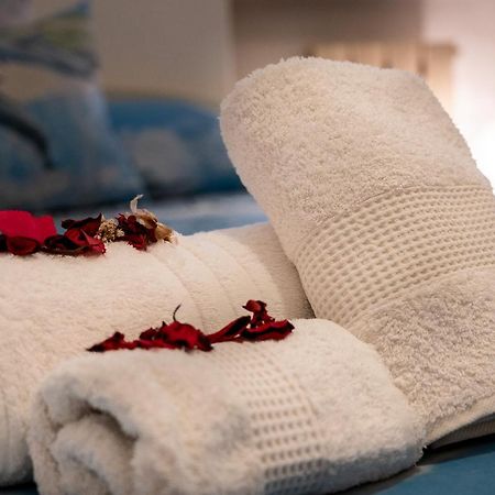 La Casetta Di Silvia Mommio Zewnętrze zdjęcie